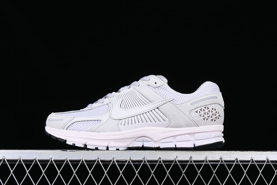 Nike Zoom Vomero 5 Grigio Vast